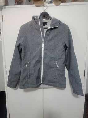 Kirklands Heather Gray Hooded Softshell Jacket with White Zipper